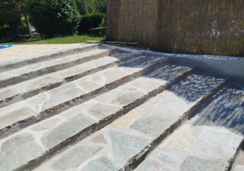 Sol en dallage de pierre